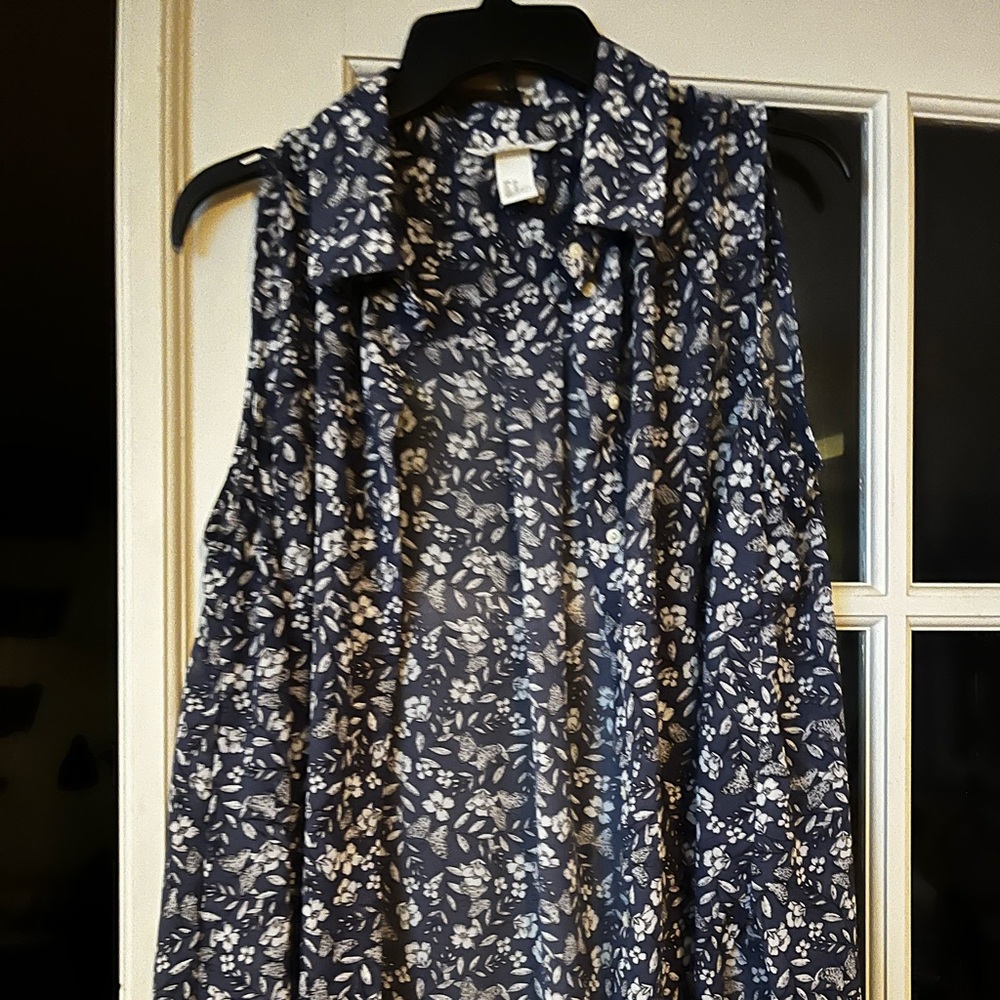 Blue floral print button up shirt